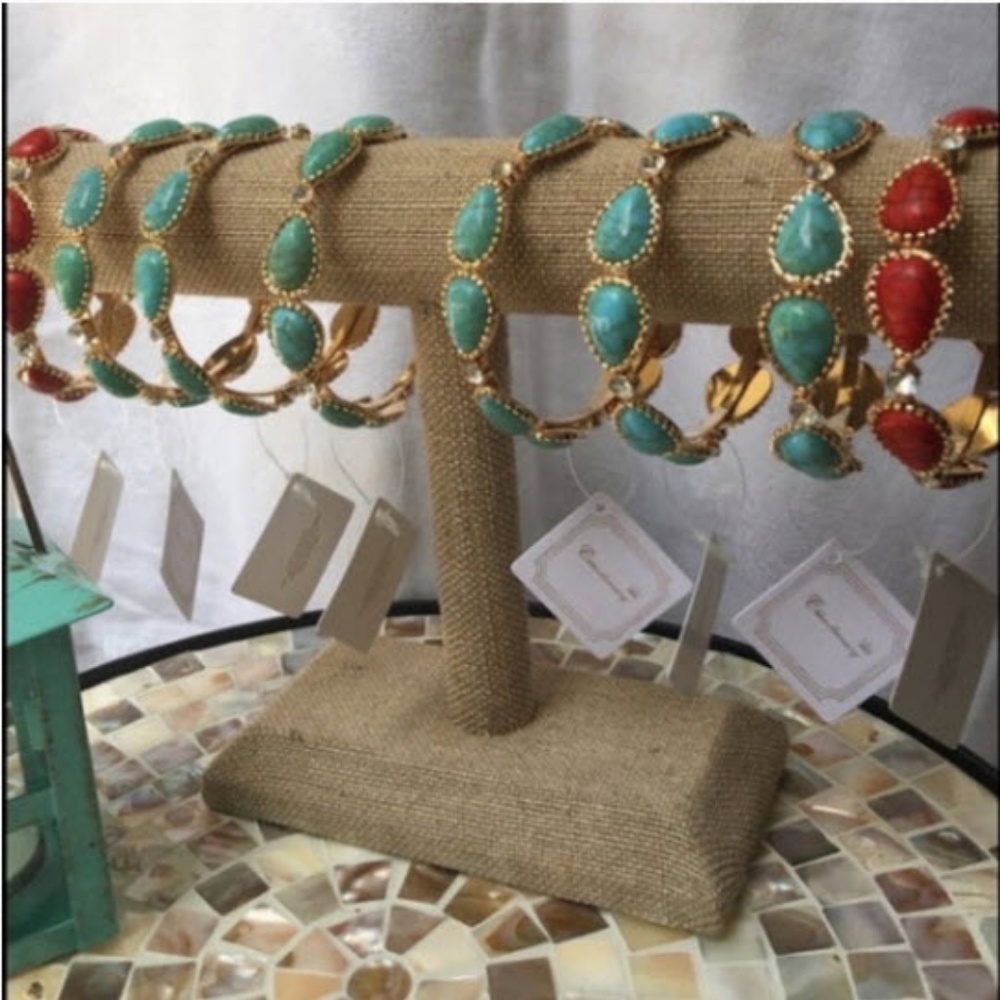 Set of 2 faux turquoise bracelet w/rhinestones - Picture 3 of 4
